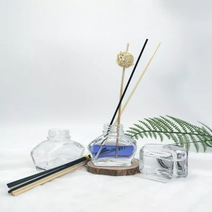 High Quality Empty Fragrance Aroma Daily Use Glass Reed Diffuser Bottle