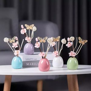 round candles